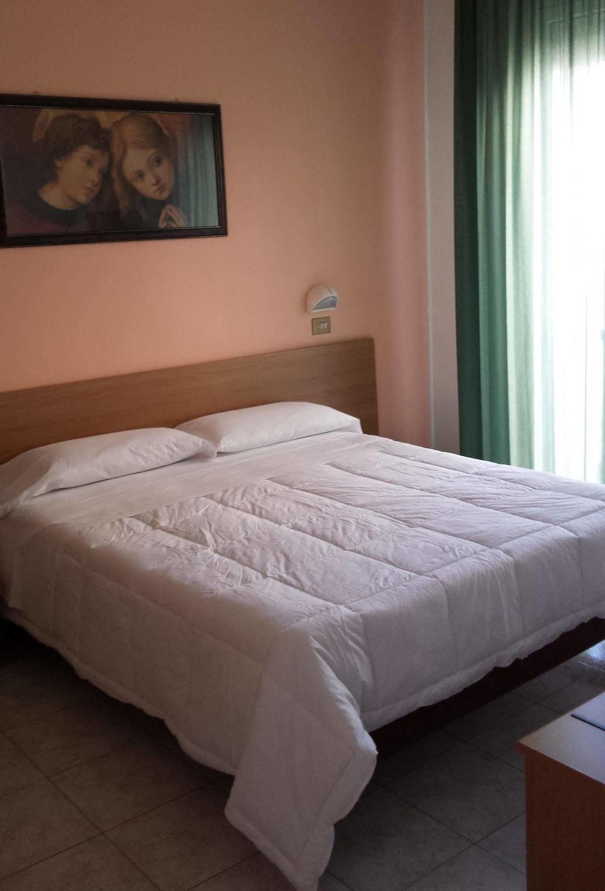 Hotel San Marco Pesaro Luaran gambar